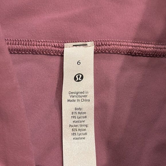 Lululemon pink Groove High-Rise Split-Hem Flared leggings Pant size 6 in EUC - Picture 4 of 9